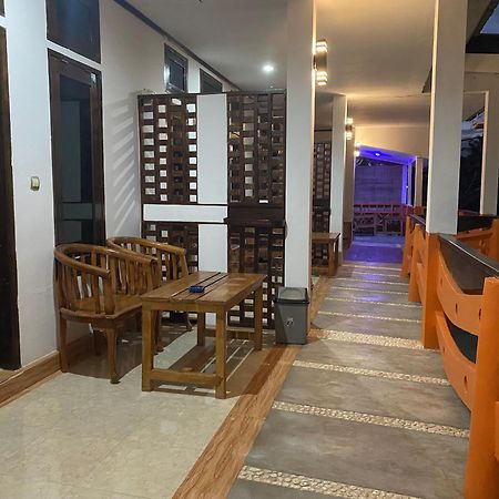Putra Boyan Cottages غيلي تراوانغان المظهر الخارجي الصورة